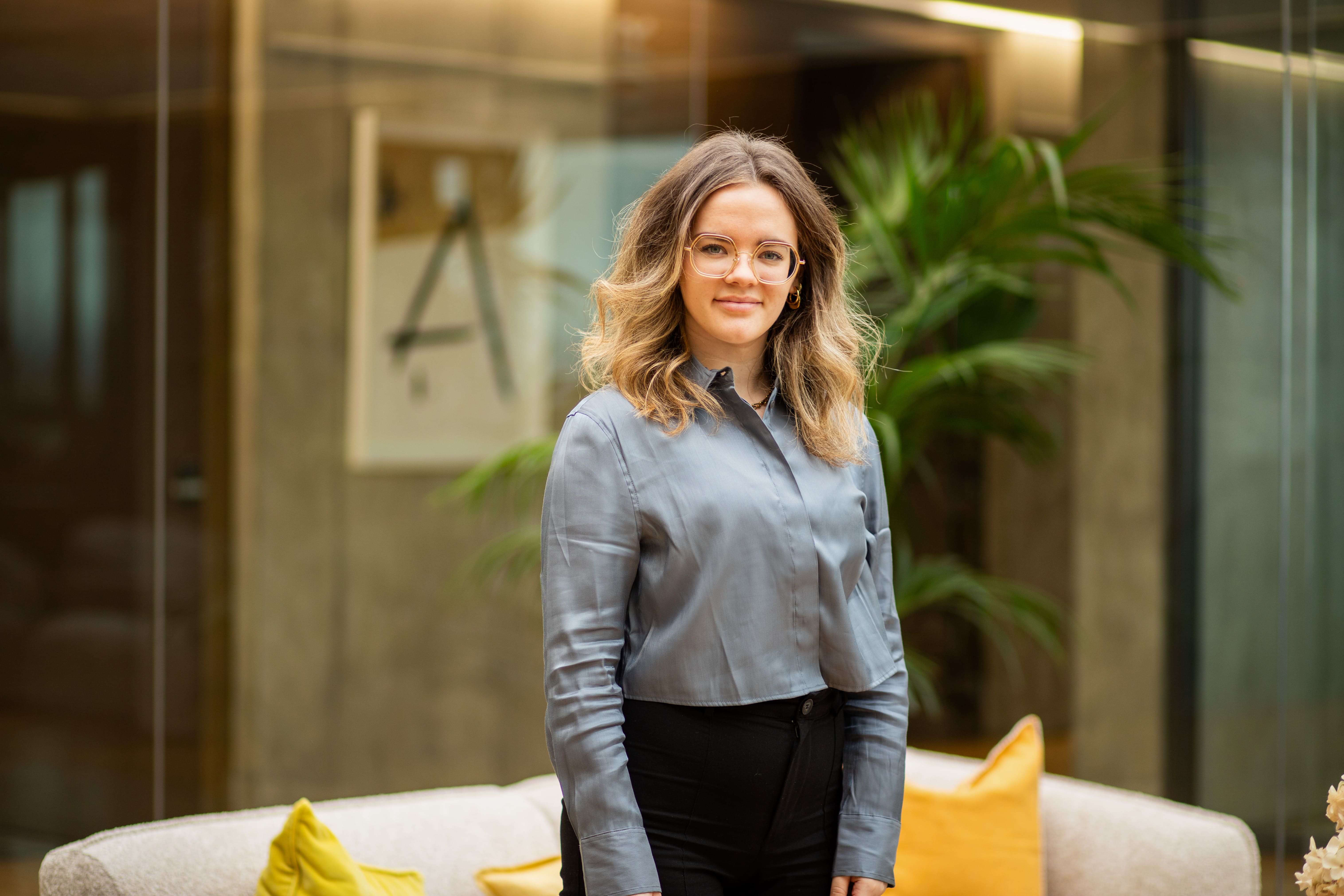 This is an example description for this item.